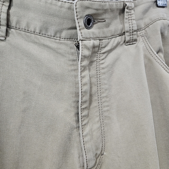 Tommy Bahama Khaki men's slacks 40x26 - Picture 3 of 7